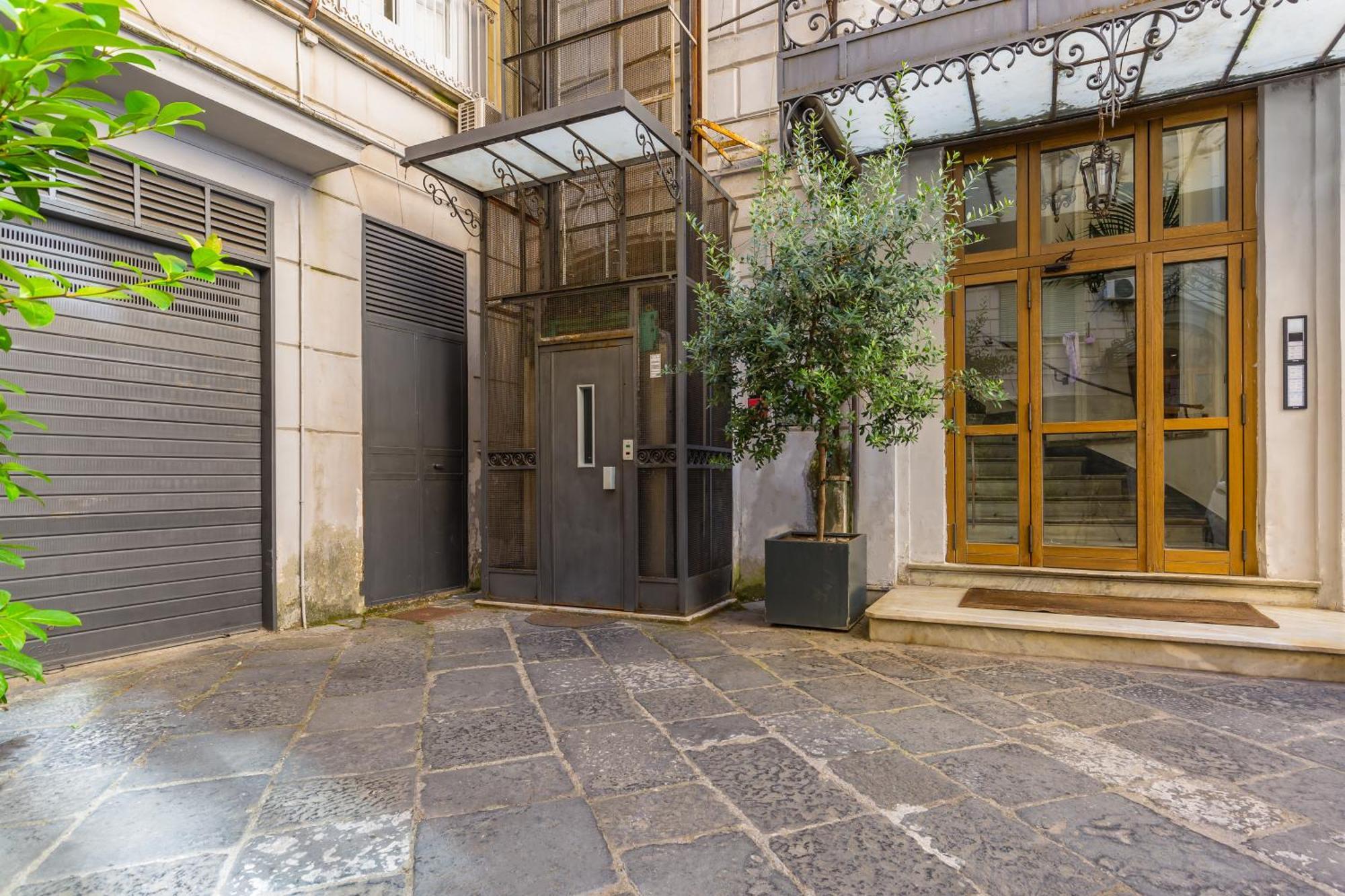 Residenza Trinita Maggiore Neapel Exterior foto